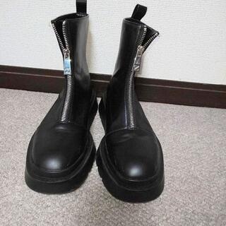 ザラ(ZARA)のZARAショートブーツ黒39サイズ24,5cm(ブーツ)