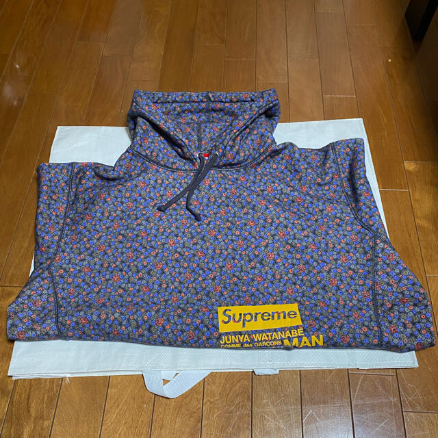 Supreme - Supreme Hooded Sweatshirt Black Flowersの通販 by すけ ...