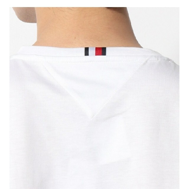 TOMMY HILFIGER(トミーヒルフィガー)の半額以下！　トミーヒルフィガー　Tシャツ　L メンズのトップス(Tシャツ/カットソー(半袖/袖なし))の商品写真