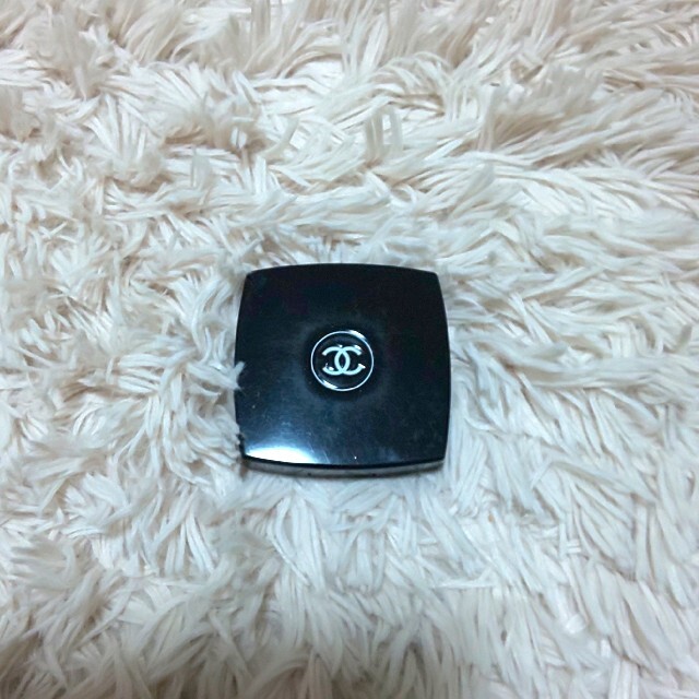 CHANEL(シャネル)のCHANELのアイシャドウ コスメ/美容のベースメイク/化粧品(アイシャドウ)の商品写真