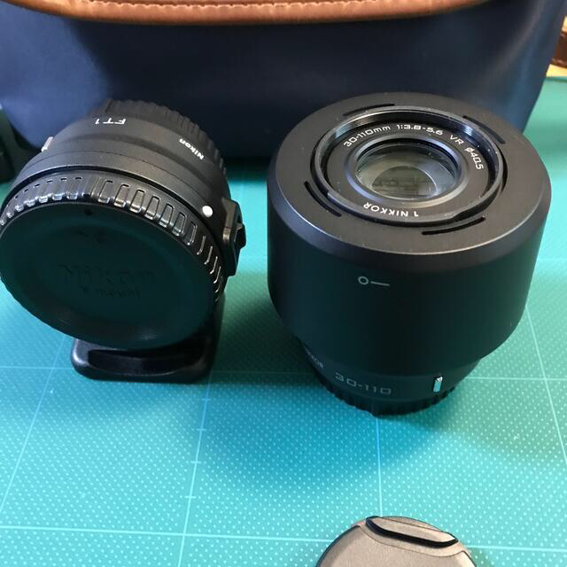 Nikon(ニコン)のyu様専用Nikon1 V3 Premium Kit & 30-110 &FT1 スマホ/家電/カメラのカメラ(ミラーレス一眼)の商品写真