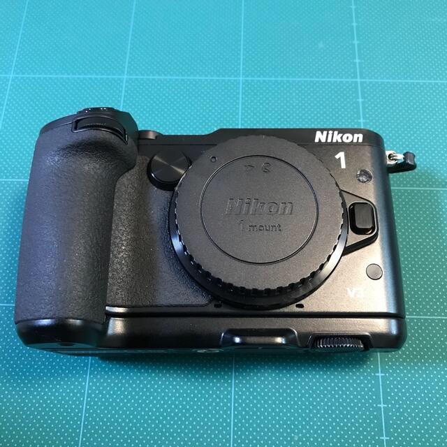 Nikon(ニコン)のyu様専用Nikon1 V3 Premium Kit & 30-110 &FT1 スマホ/家電/カメラのカメラ(ミラーレス一眼)の商品写真