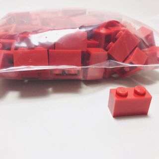 レゴ(Lego)の【新品未使用】レゴ　LEGO ブロック　1x2 レッド　赤　100個(知育玩具)