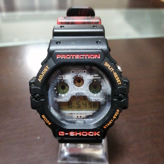 g-shock腕時計(デジタル)