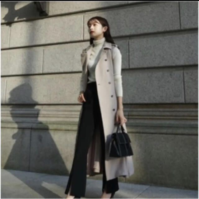 L'or   sleeveless coat dress