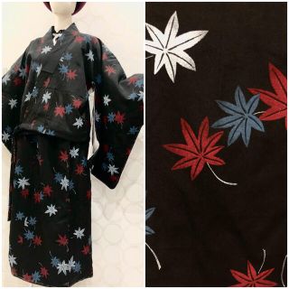 着物リメイク 赤白青 もみじ ショート丈羽織 ロングスカートの通販