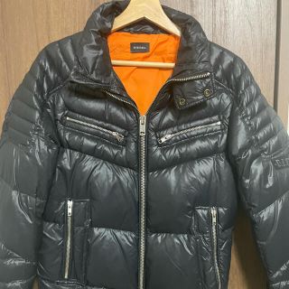 DIESEL(ダウンジャケット ・ オレンジ/橙色系)のフリマ DIESEL(ダウンジャケット ・ オレンジ/橙色系)のフリマ
