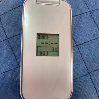 ドコモ らくらくホン ベーシック4 DOCOMO F-01G ピンク(携帯電話本体)