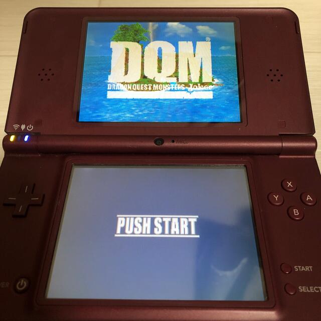 ニンテンドーDS(ニンテンドーDS)の任天堂 DSi  LL ワインレッド エンタメ/ホビーのゲームソフト/ゲーム機本体(携帯用ゲーム機本体)の商品写真