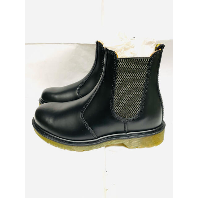 Dr.Martens(ドクターマーチン)のドクターマーチン チェルシー サイドゴアブーツ 2976 黒 24cm UK5 レディースの靴/シューズ(ブーツ)の商品写真