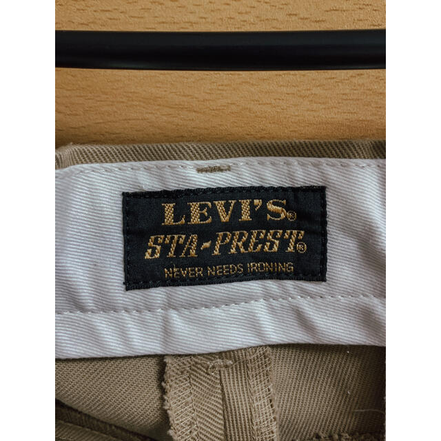 Levi's(リーバイス)の〈Levi's〉STA-PREST WIDE LEG W28 カットオフ仕様 メンズのパンツ(チノパン)の商品写真