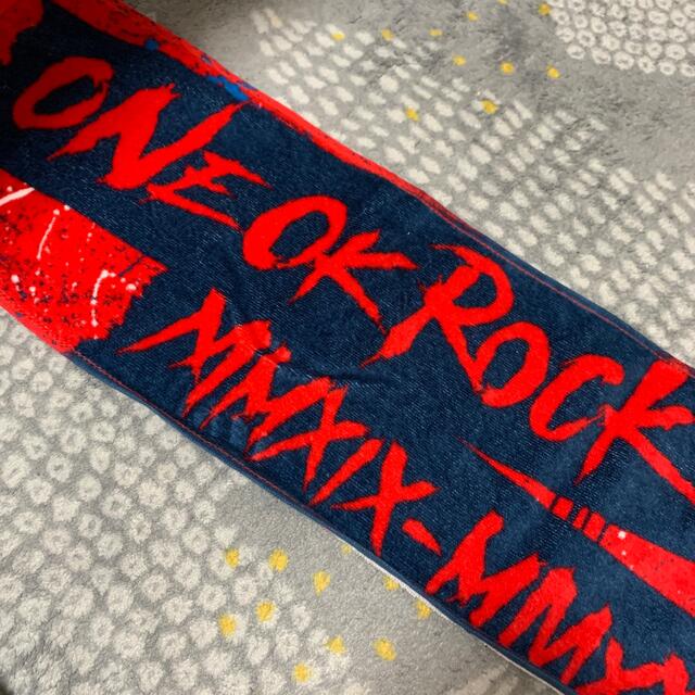 ONE OK ROCK(ワンオクロック)のONEOKROCK eye of the storm タオル エンタメ/ホビーのタレントグッズ(ミュージシャン)の商品写真