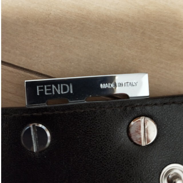 FENDI(フェンディ)のFENDI長財布 レディースのファッション小物(財布)の商品写真