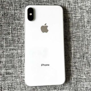 アイフォーン(iPhone)の【美品】iPhone XS 256GB  シルバー SIMフリー(スマートフォン本体)