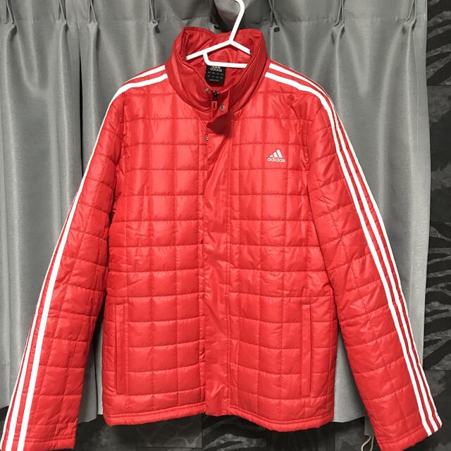 adidas(アディダス)のadidas ダウンジャケット 赤  メンズのジャケット/アウター(ダウンジャケット)の商品写真