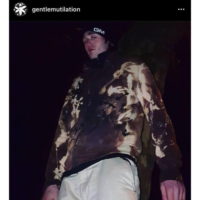 gentlemutilation hoodie メンズのトップス(パーカー)の商品写真