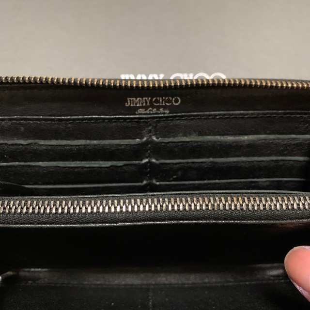 ジミーチュウ JIMMY CHOO 長財布 スタッズ 黒 お値下げ可能