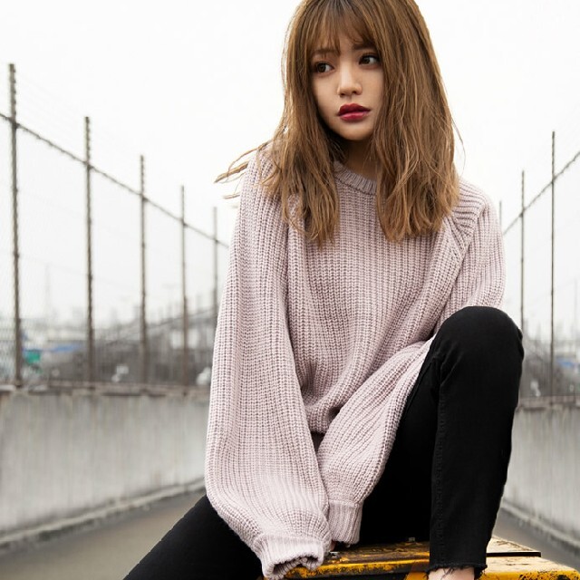 GRL(グレイル)のGRL ボリュームスリーブニットトップス GU UNIQLO H&M ZARA レディースのトップス(ニット/セーター)の商品写真