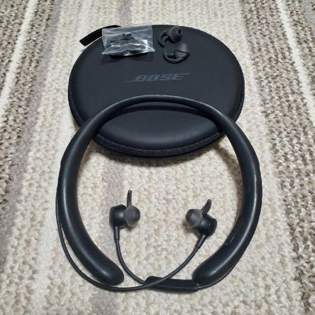 BOSE ワイヤレスイヤホン QuietControl 30