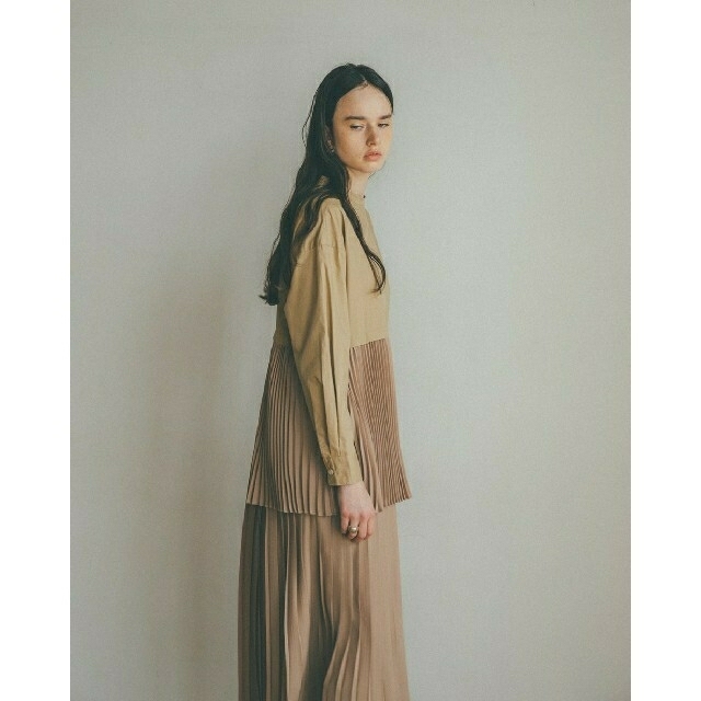 (ほぼ新品)CLANE MIX PLEAT LAYER ONE PIECE
