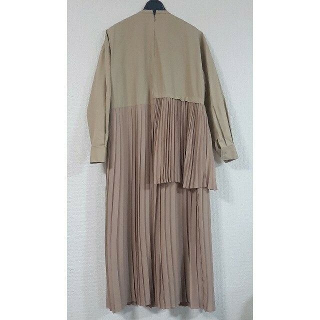 (ほぼ新品)CLANE MIX PLEAT LAYER ONE PIECE