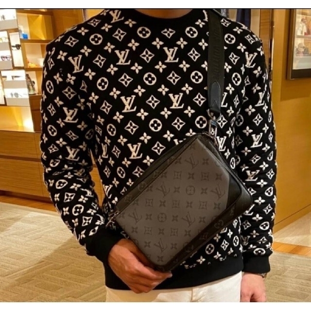 LOUIS VUITTON(ルイヴィトン)のLouis Vuitton フルモノグラムジャガードクールネック メンズのトップス(スウェット)の商品写真