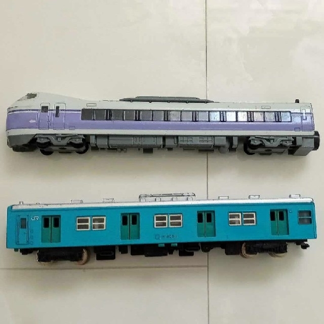 JR 電車6本セット エンタメ/ホビーのおもちゃ/ぬいぐるみ(鉄道模型)の商品写真