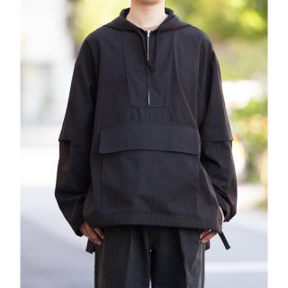 stein OVERSIZED DIVIDE SLEEVE ANORAK