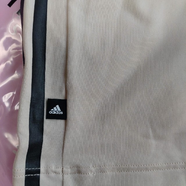 adidas(アディダス)のadidas　キャミソール　試着のみ　 キッズ/ベビー/マタニティのキッズ服女の子用(90cm~)(下着)の商品写真