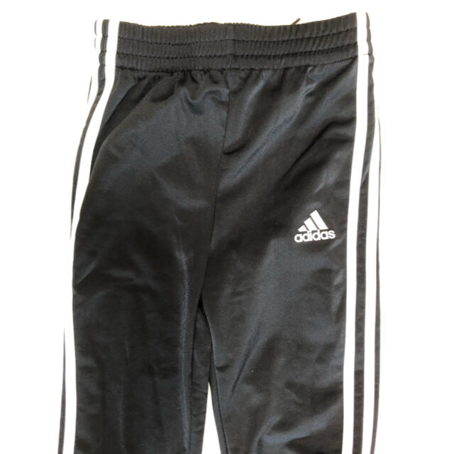 adidas(アディダス)のアディダス  ジャージセット　黒120 キッズ/ベビー/マタニティのキッズ服男の子用(90cm~)(その他)の商品写真