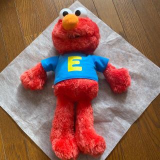 セサミストリート(SESAME STREET)のエルモ　セサミストリート　ぬいぐるみ　Ｅ(キャラクターグッズ)