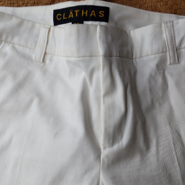 CLATHAS(クレイサス)のクレイサス　白パンツ　38 レディースのパンツ(カジュアルパンツ)の商品写真