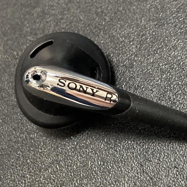 SONY(ソニー)のイヤホン　中古品 スマホ/家電/カメラのオーディオ機器(ヘッドフォン/イヤフォン)の商品写真