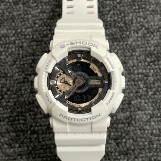 G-SHOCK(ジーショック)のカシオ　G-SHOCK ホワイト メンズの時計(腕時計(デジタル))の商品写真