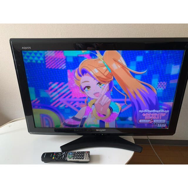 シャープ　32型　テレビ