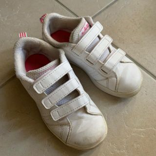 アディダス(adidas)のadidas スニーカー　18cm(スニーカー)