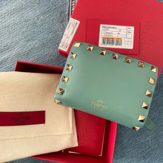 ヴァレンティノ 財布 スタッズの通販 700点以上 | フリマアプリ ラクマ