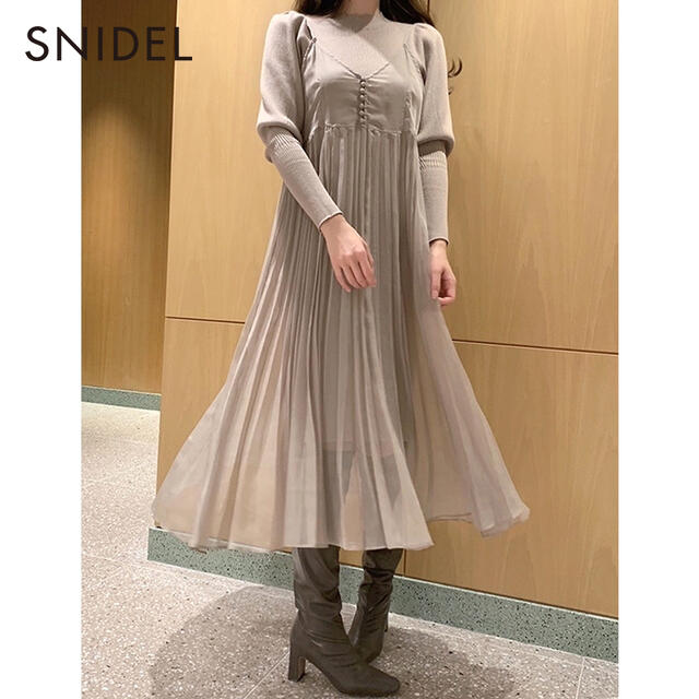 snidel キャミソールレイヤードニットワンピース