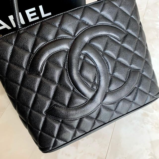 CHANEL(シャネル)のsally様専用 レディースのバッグ(トートバッグ)の商品写真