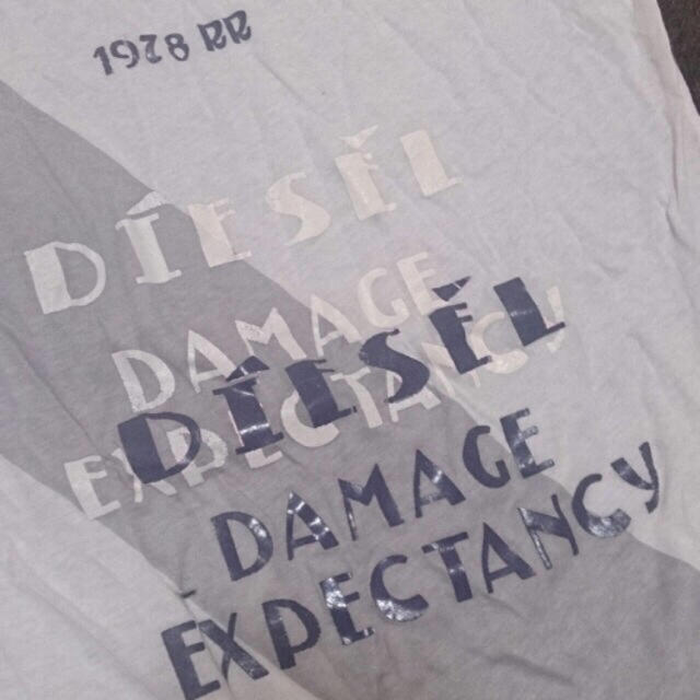 DIESEL(ディーゼル)のDIESELロンティー メンズのトップス(Tシャツ/カットソー(七分/長袖))の商品写真