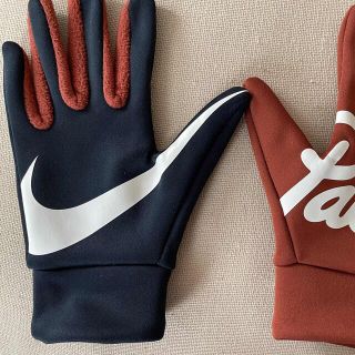 ナイキ(NIKE)のNike Patta Running Gloves(手袋)