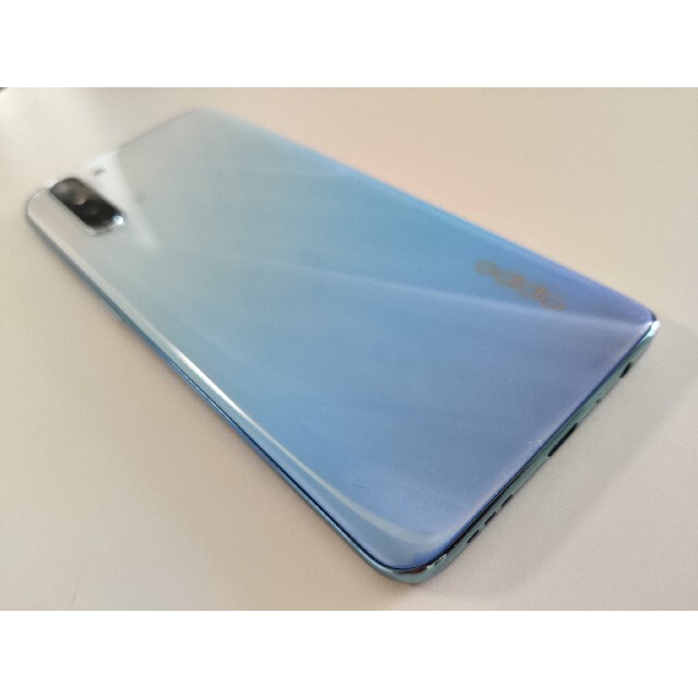 【美品】OPPO Reno3 A モバイル版 SIMフリー ホワイトスマートフォン/携帯電話