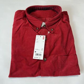 ユニクロ(UNIQLO)のムラケンタ様専用【新品タグ付】コーデュロイシャツ 長袖 赤 Mサイズ(シャツ)