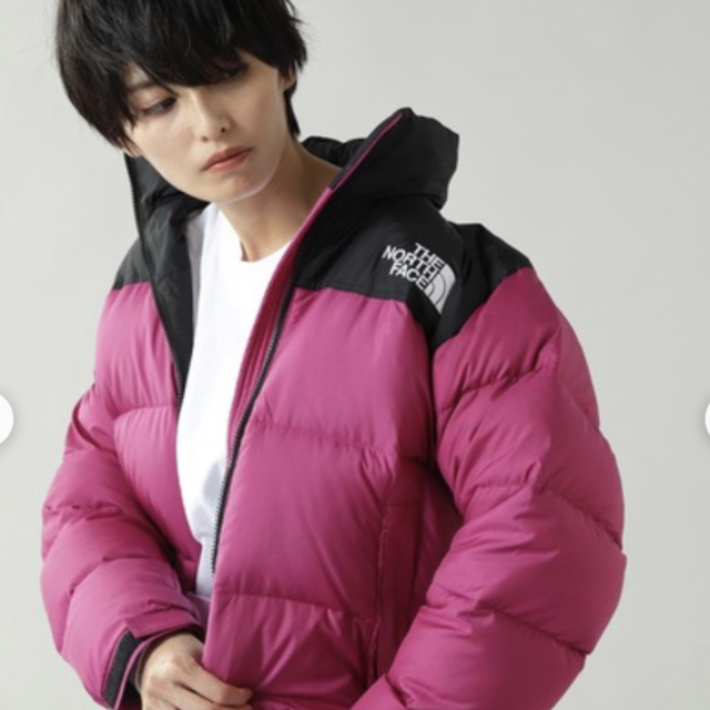 THE NORTH FACE(ザノースフェイス)のNORTH FACE ノースフェイス ショートヌプシ ロックスベリーピンク レディースのジャケット/アウター(ダウンジャケット)の商品写真