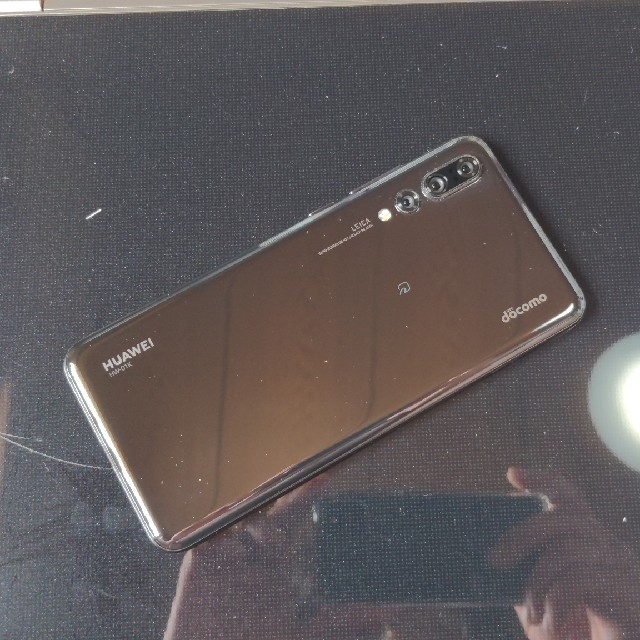 HUAWEI P20 PRO HW-01K SIMロック解除済 美品ですが訳あり ...