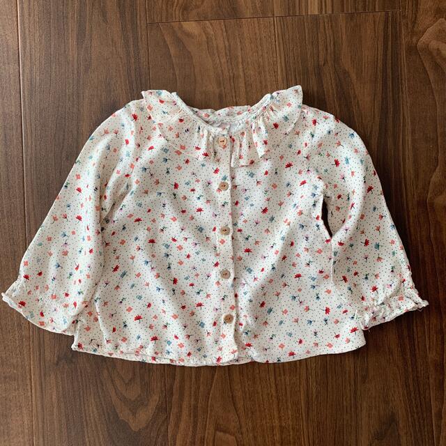 ZARA KIDS(ザラキッズ)のZARA ベビー　ブラウス　トップス　12-18 86 花柄　難あり キッズ/ベビー/マタニティのベビー服(~85cm)(シャツ/カットソー)の商品写真