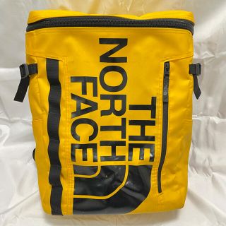 ザノースフェイス(THE NORTH FACE)のTHE NORTH FACE ノースフェイスヒューズボックス（30L）イエロー(バッグパック/リュック)