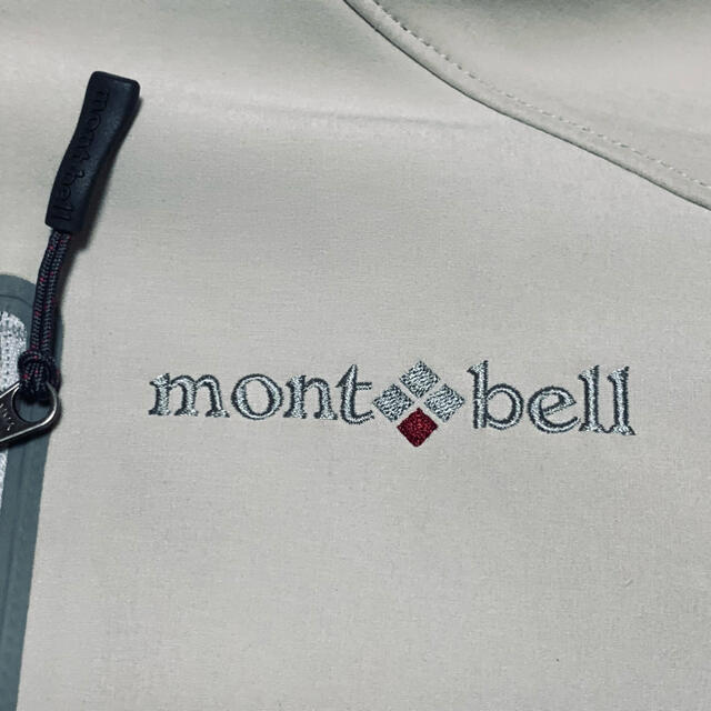 mont bell(モンベル)のmontbellモンベルパーカーアウター　 レディースのトップス(パーカー)の商品写真