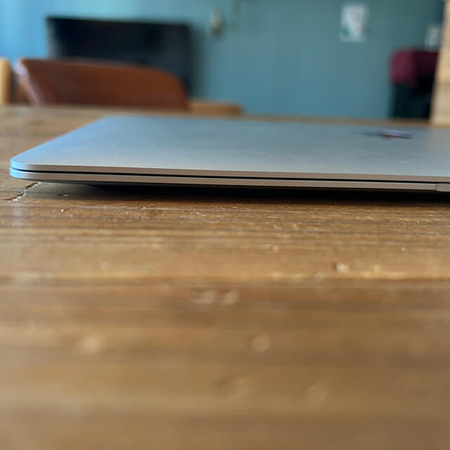 Mac (Apple)(マック)のApple MacBook Air 2019/13インチ/256GB スマホ/家電/カメラのPC/タブレット(ノートPC)の商品写真