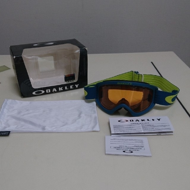 Oakley(オークリー)のOAKLEY ゴーグル O2 XS ジュニア用 スポーツ/アウトドアのスノーボード(アクセサリー)の商品写真